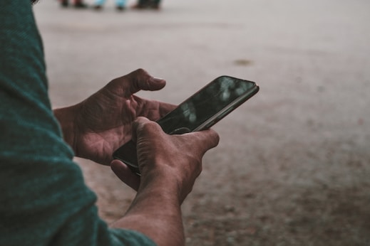 Anyone worried about phone theft or a flat battery